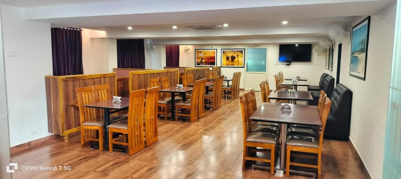 Hotel Radhma Residency Удипи Экстерьер фото